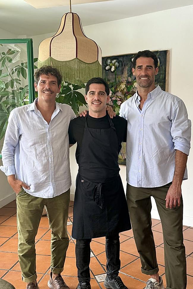 De izquierda a aderecha, Héctor, Paco y Sem