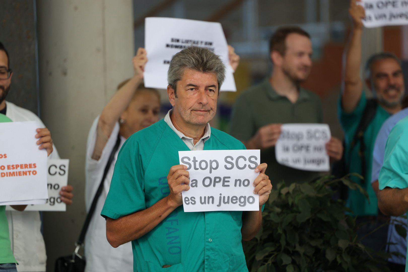 Los médicos arrancan la huelga por la estabilización