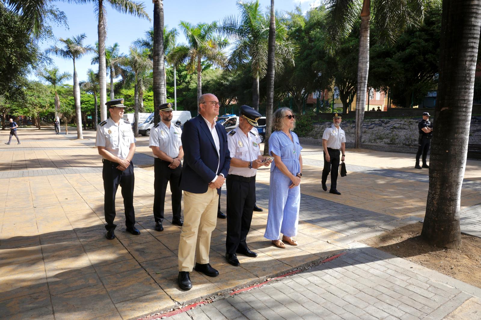El alumnado de Primaria descubre la labor de la Policía Nacional en sus jornadas de puertas abiertas