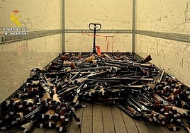 Armas que se han destruido por la Guardia Civil.