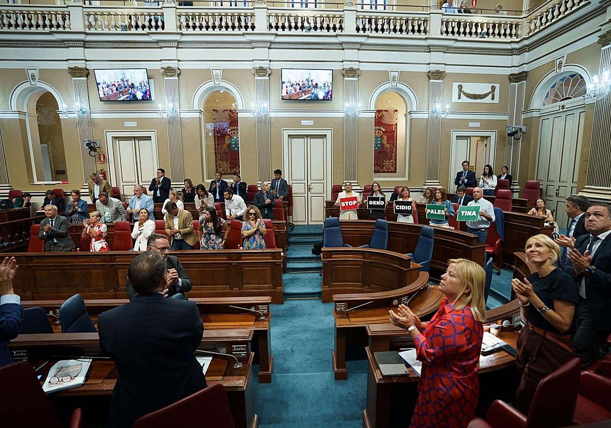 Segunda sesión del pleno del Parlamento.