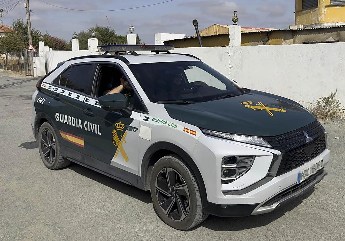 Vehículo de la Guardia Civil.