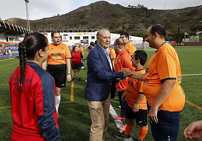 Equipo I+I y 'Fútbol Caminando para mayores de 60 años' del CF Panadería Pulido.