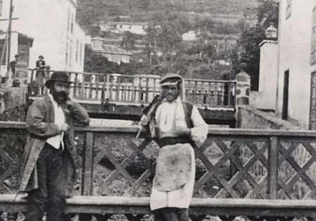 Dos palmeros en Santa Cruz de La Palma