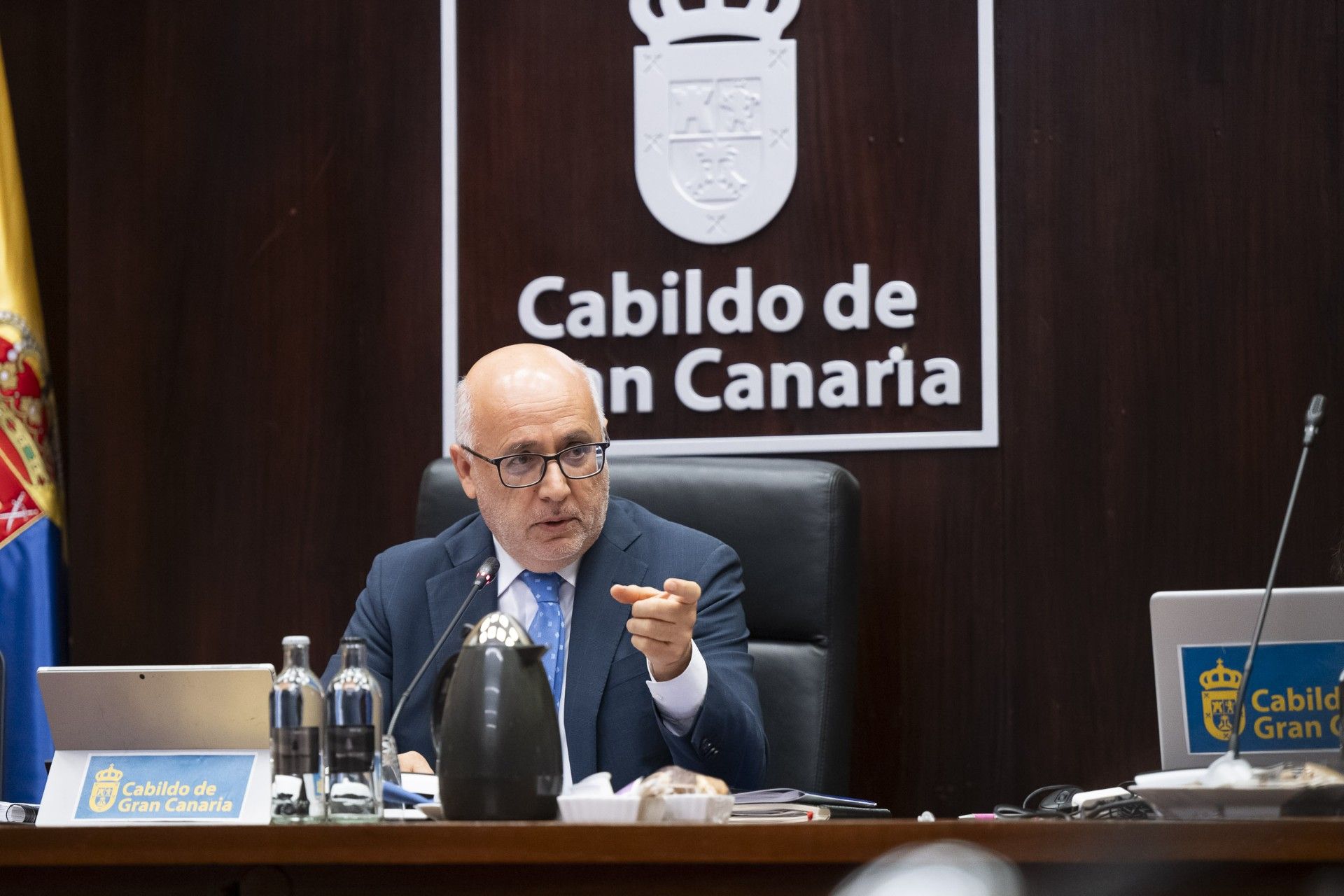 Antonio Morales, presidente del Cabildo, durante el Pleno de este viernes.