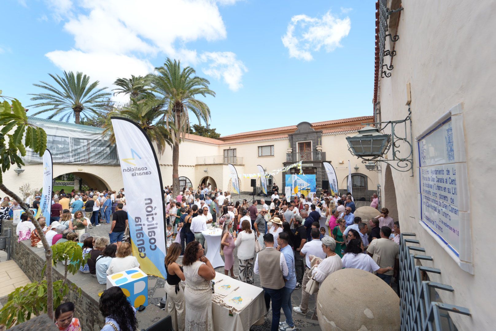 CC inicia el curso político en el Bodegón del Pueblo Canario, en imágenes