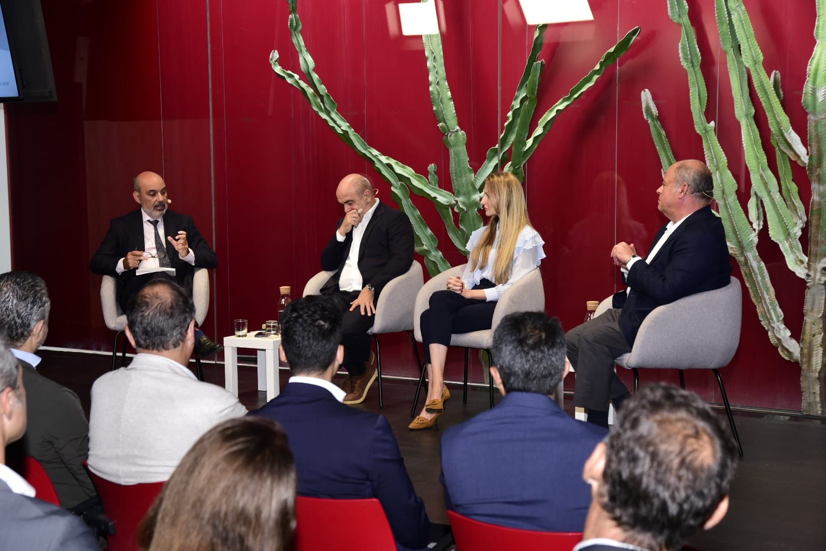 FORO CANARIAS7 &#039;Industria con carácter canario: innovar o naufragar&#039;, en imágenes