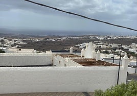 Cementerio de La Candelaria, con daños apreciables desde el exterior.
