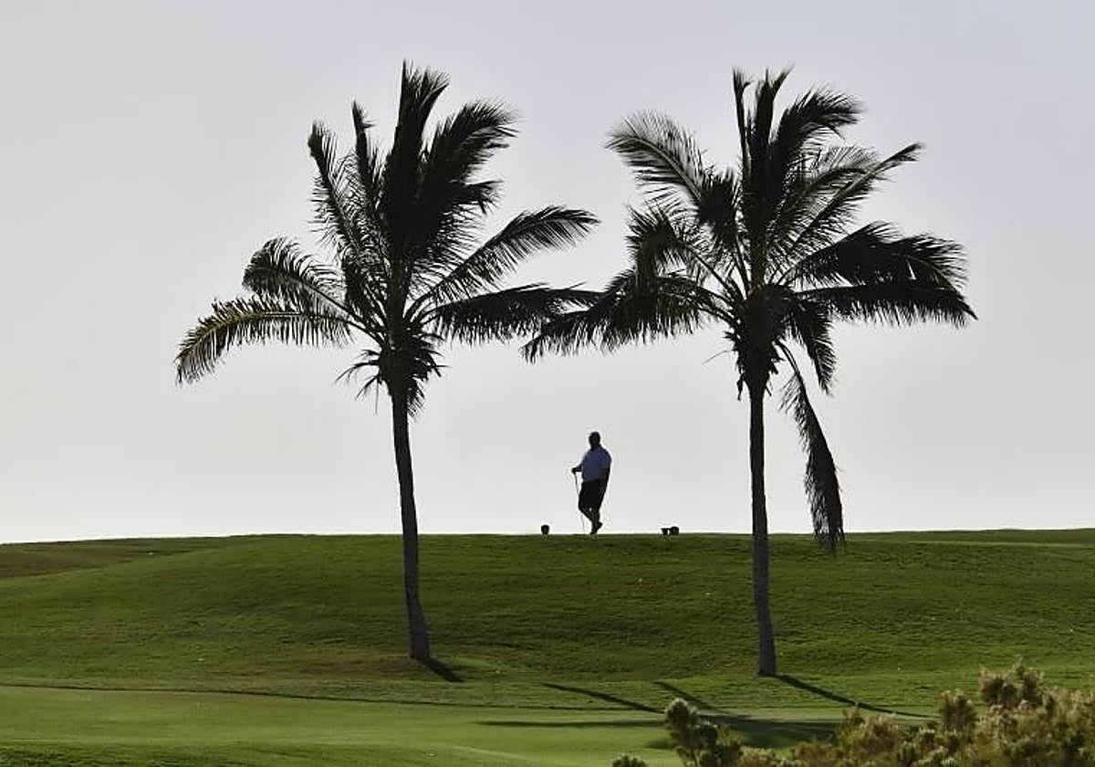 Foto de archivo del campo de golf de Maspalomas.