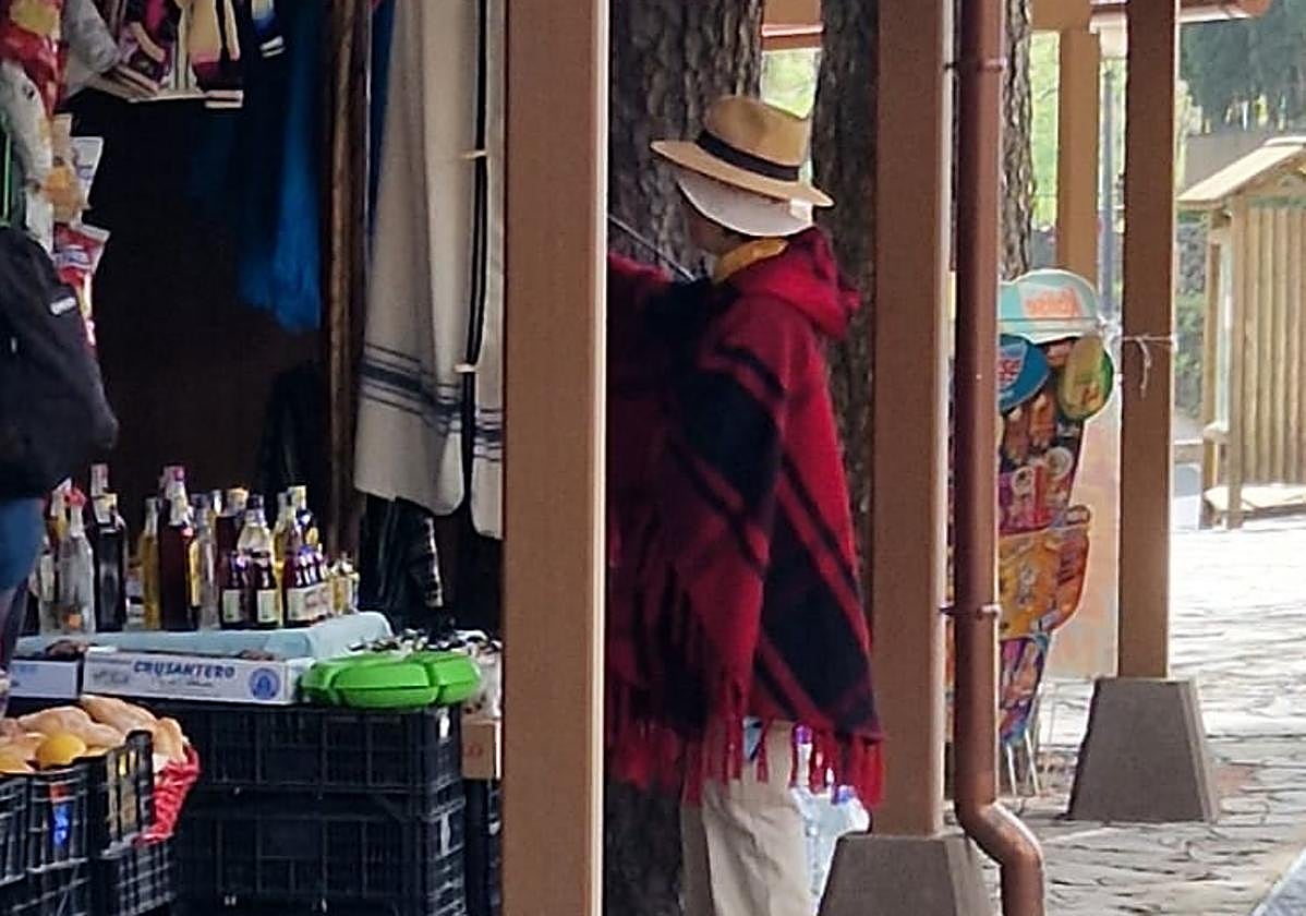 Uno de los tradicionales puestos ubicados en la Cruz de Tejeda.