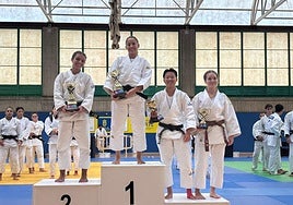 Imagen de uno de los podios que se celebraron en el Campeonato de Canarias de judo.
