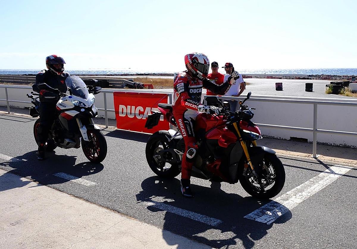 Una gran fiesta a lomos de las dos ruedas