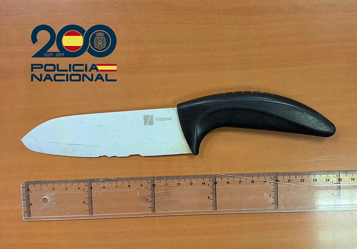 Imagen del cuchillo empleado en el robo.