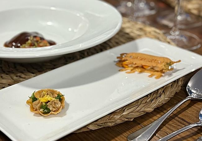 Carajaca a la izquierda y chorizo de Teror y queso Flor de Guía a la derecha