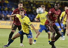 Horario y dónde ver en televisión el Granada - UD Las Palmas