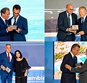 Momento en el que los empresarios recogieron el reconocimiento.