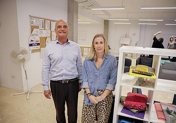 El presidente de Afaes, Andrés Mendoza, y la directora ejecutiva de la entidad, Laura Pérez.