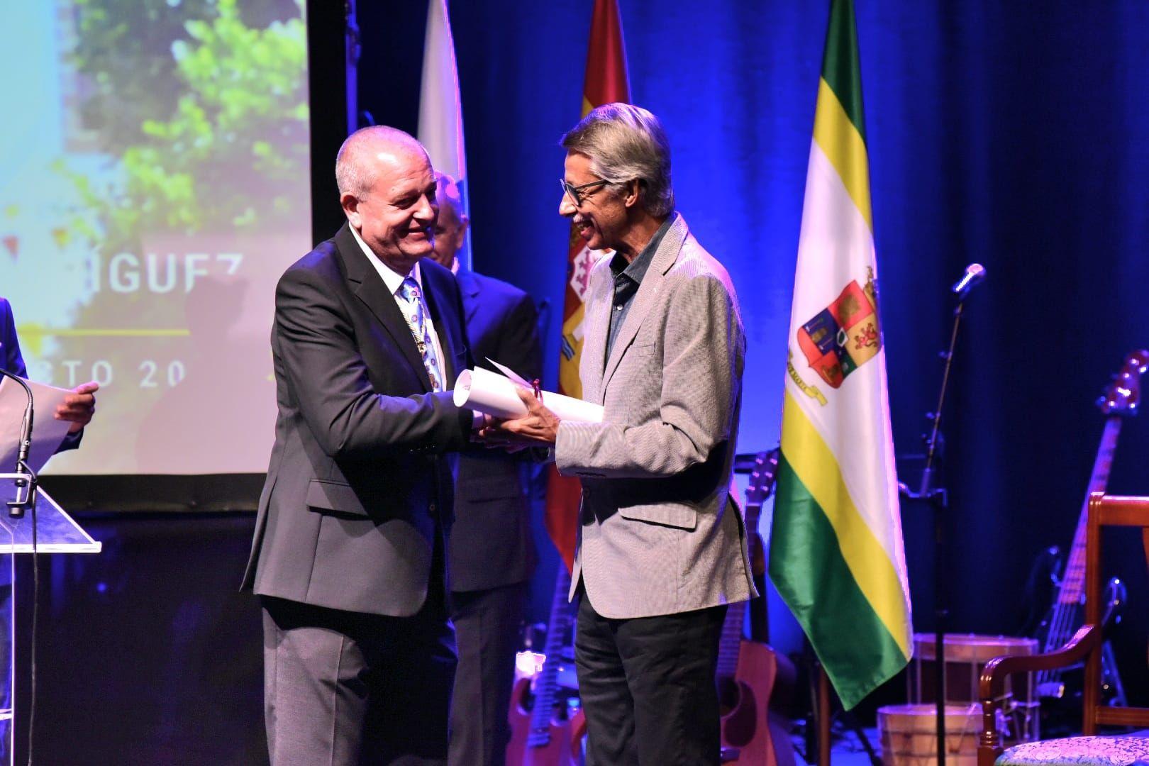 El Ayuntamiento de Teror entregó los Honores y Distinciones del Pino 2025