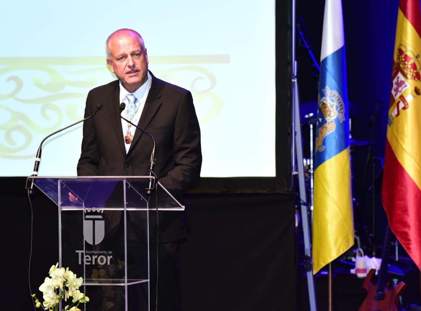 El Ayuntamiento de Teror entregó los Honores y Distinciones del Pino 2025