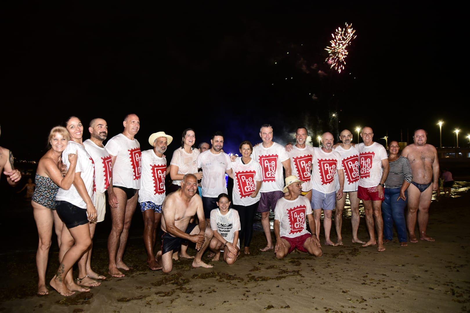 Chapuzón tradicional en La Naval