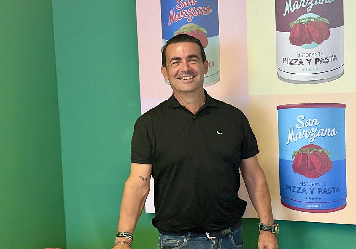 Fran Acosta en uno de sus locales, San Marzano