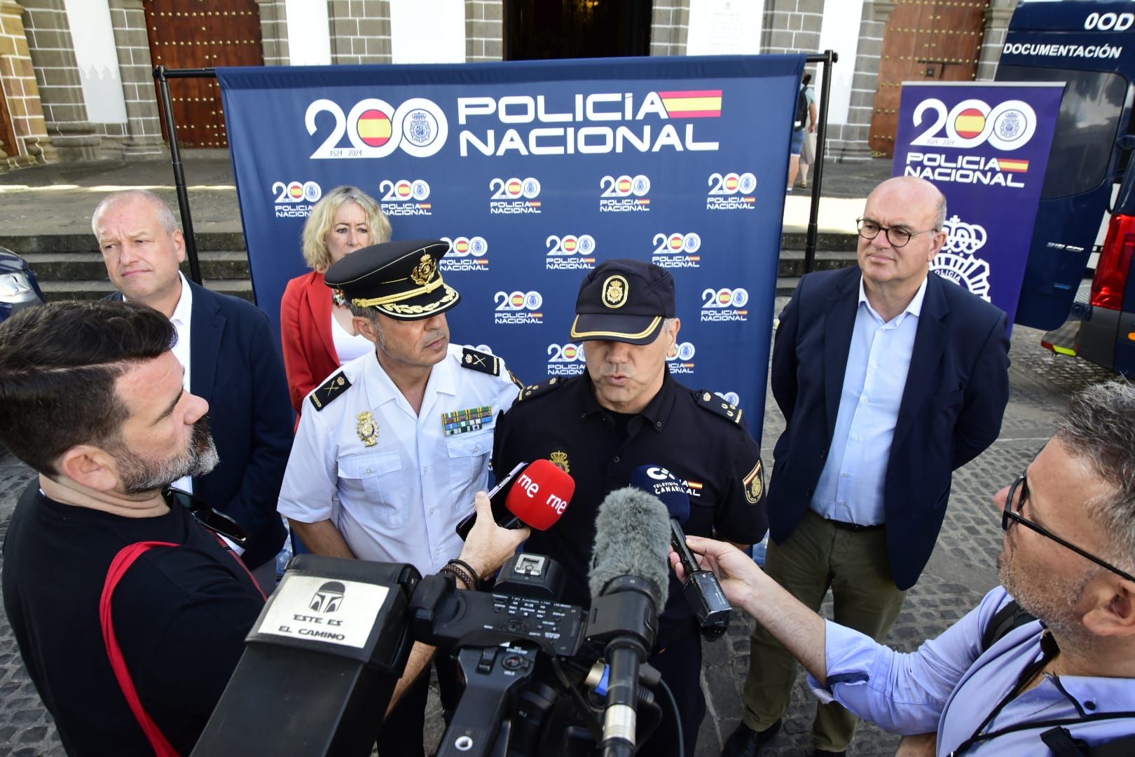 Así son las nuevas unidades móviles de documentación de la Policía Nacional