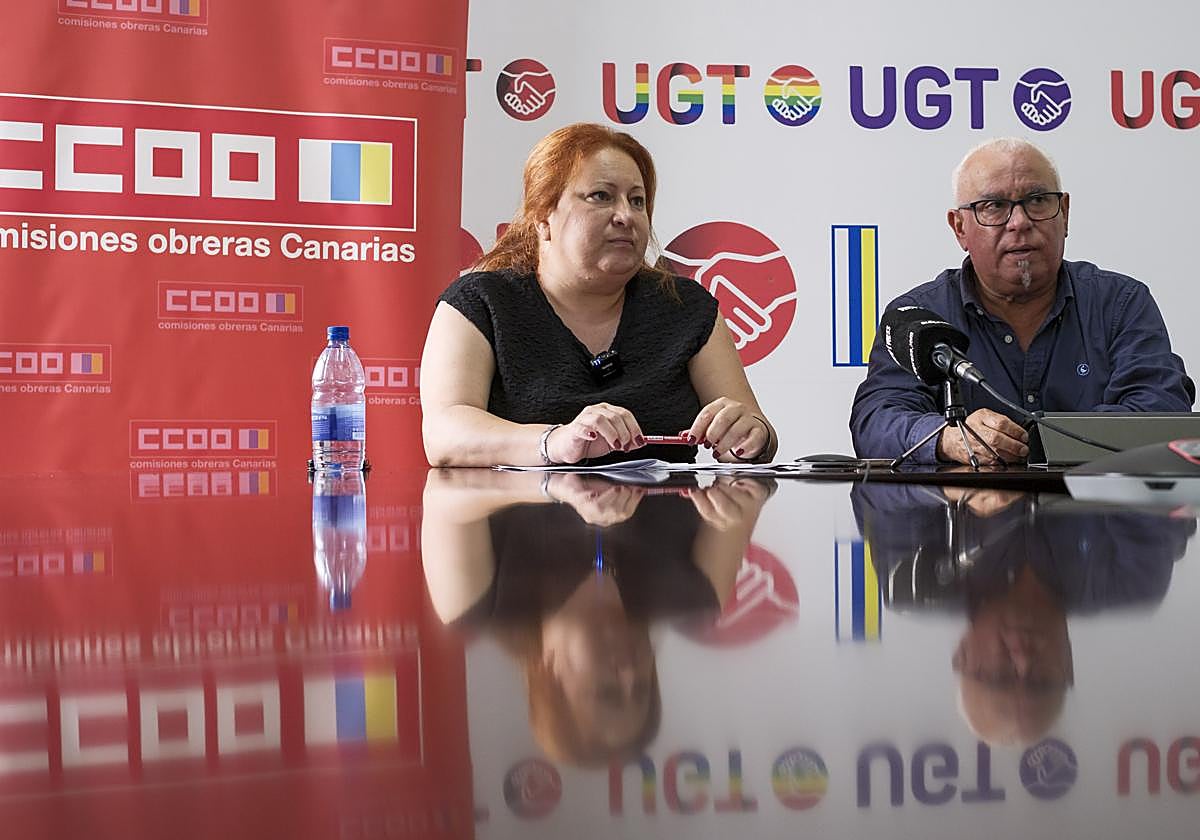 Los secretarios generales de CCOO y UGT en Canarias, Vanesa Frahija y Manuel Navarro.
