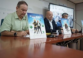 De izquierda a derecha, Álvaro Torres, José Díaz-Flores y Abián Montesdeoca