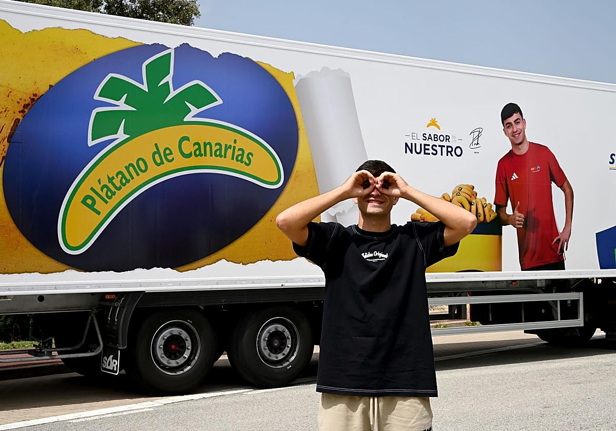 Pedri González, embajador de la marca Plátano de Canarias tres años más.