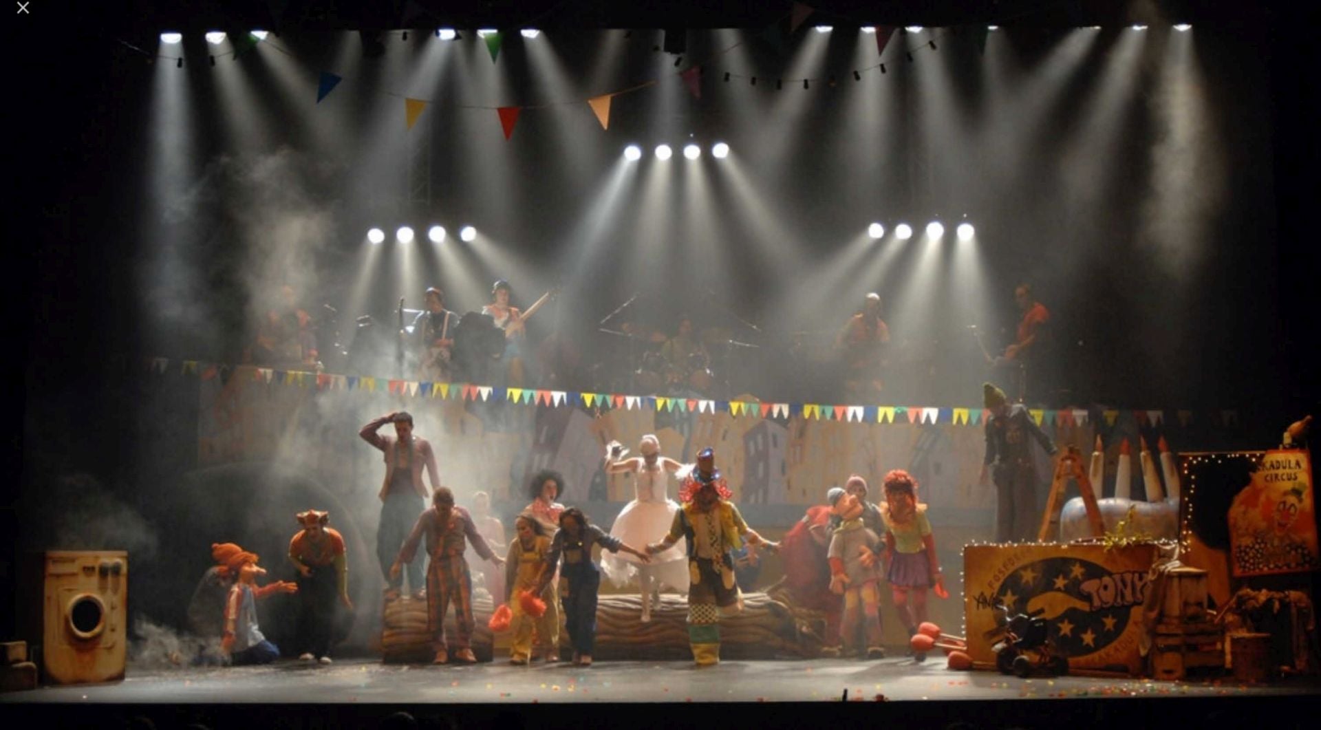 Zalakadula cumple 30 años