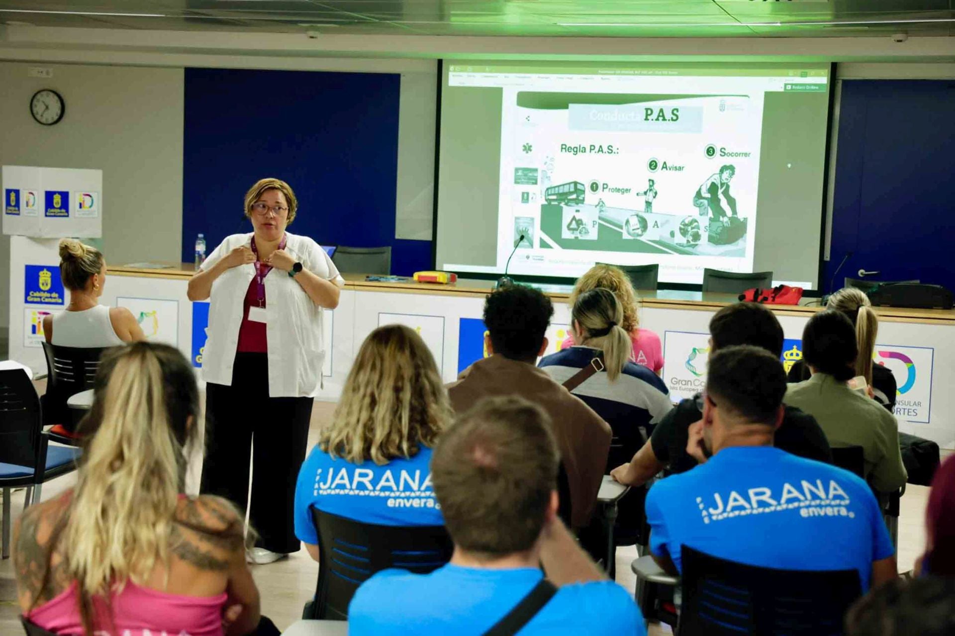 500 personas participan en jornadas sobre reanimación cardiopulmonar