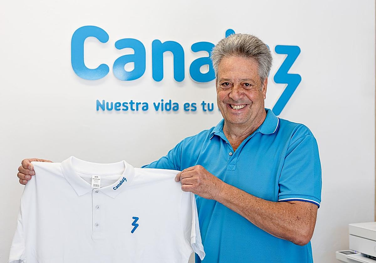 Carmelo Cabrera simboliza la energía que inspira, el espíritu deportivo y la fuerza de nuestras islas.