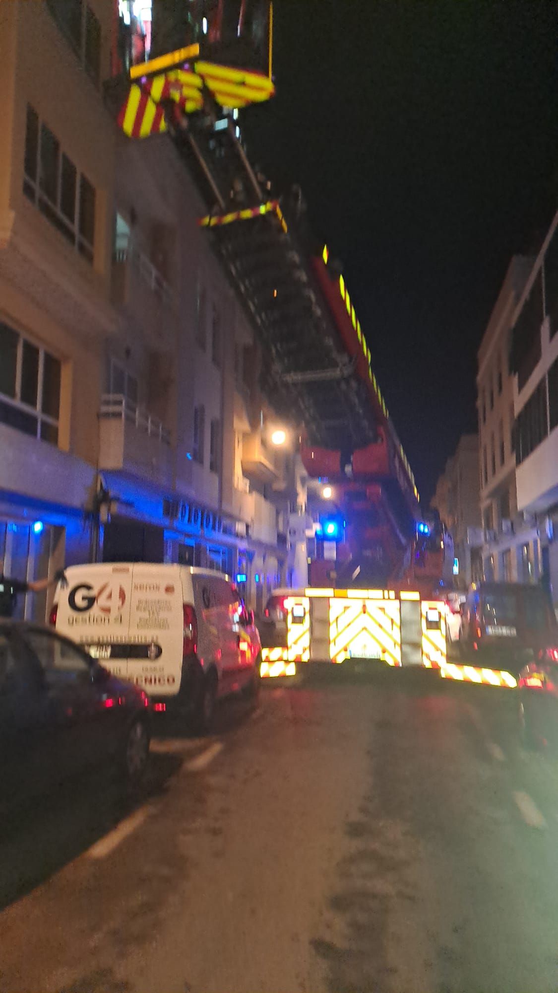 Hallan muerto a un hombre en su vivienda de Arrecife junto a su perro tras varios días sin dar señales de vida