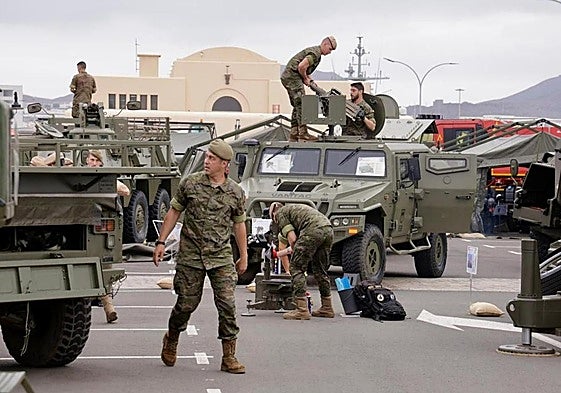 Imagen del día de las Fuerzas Armadas en Las Palmas de Gran Canaria.