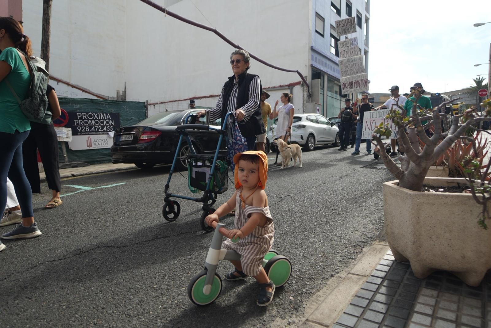 Manifestación en Guanarteme: los vecinos protestan por la especulación urbanística