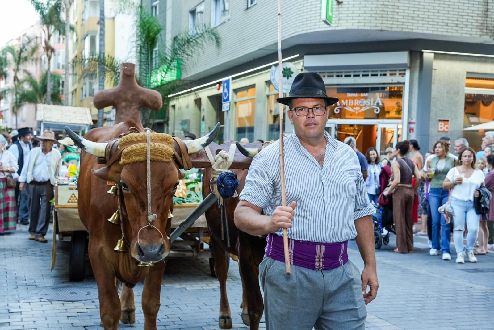 Las mejores imágenes de la romería ofrenda de La Naval