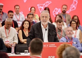 Torres, «tranquilo» ante el informe de la UCO, espera que «ponga luz» y acabe con «año y medio de acoso»