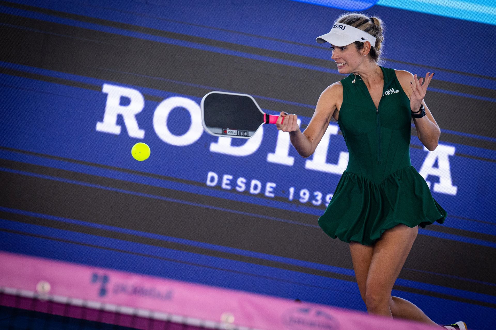 Pickleball, el deporte de moda trae a Gran Canaria su circuito nacional