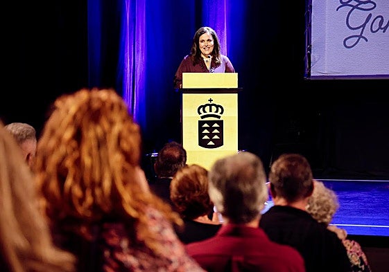 Imagen del acto de reconocimiento a Llarena celebrado este miércoles en el Teatro Guiniguada.