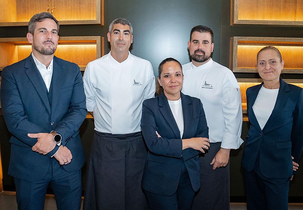De Izq a Dcha_Diego Tornel, Ernesto Erkoreka, María González, José Luis Espino y Silvia Bejarano
