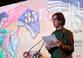 Benjamín Prado, durante su intervención en la inauguración de la Feria del Libro de Fuerteventura.