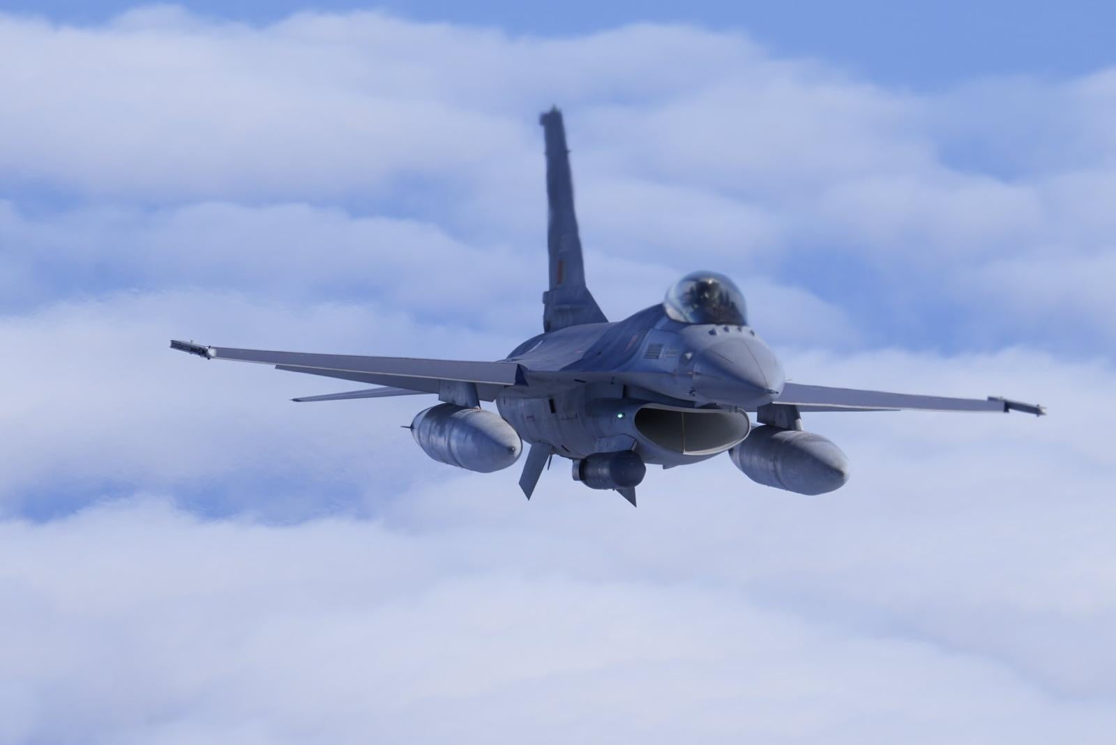 El Ejército del Aire informa en la Base Aérea de Gando, en imágenes