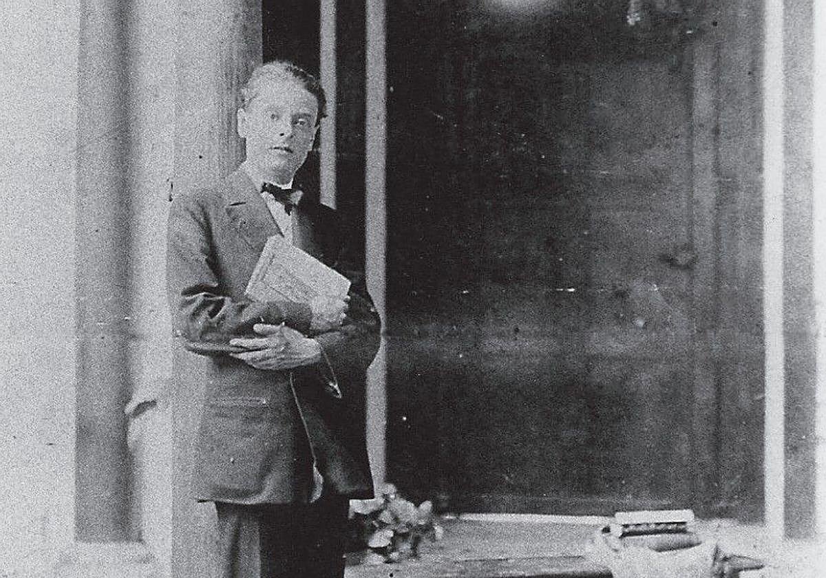 Alonso Quesada, en torno a 1915.