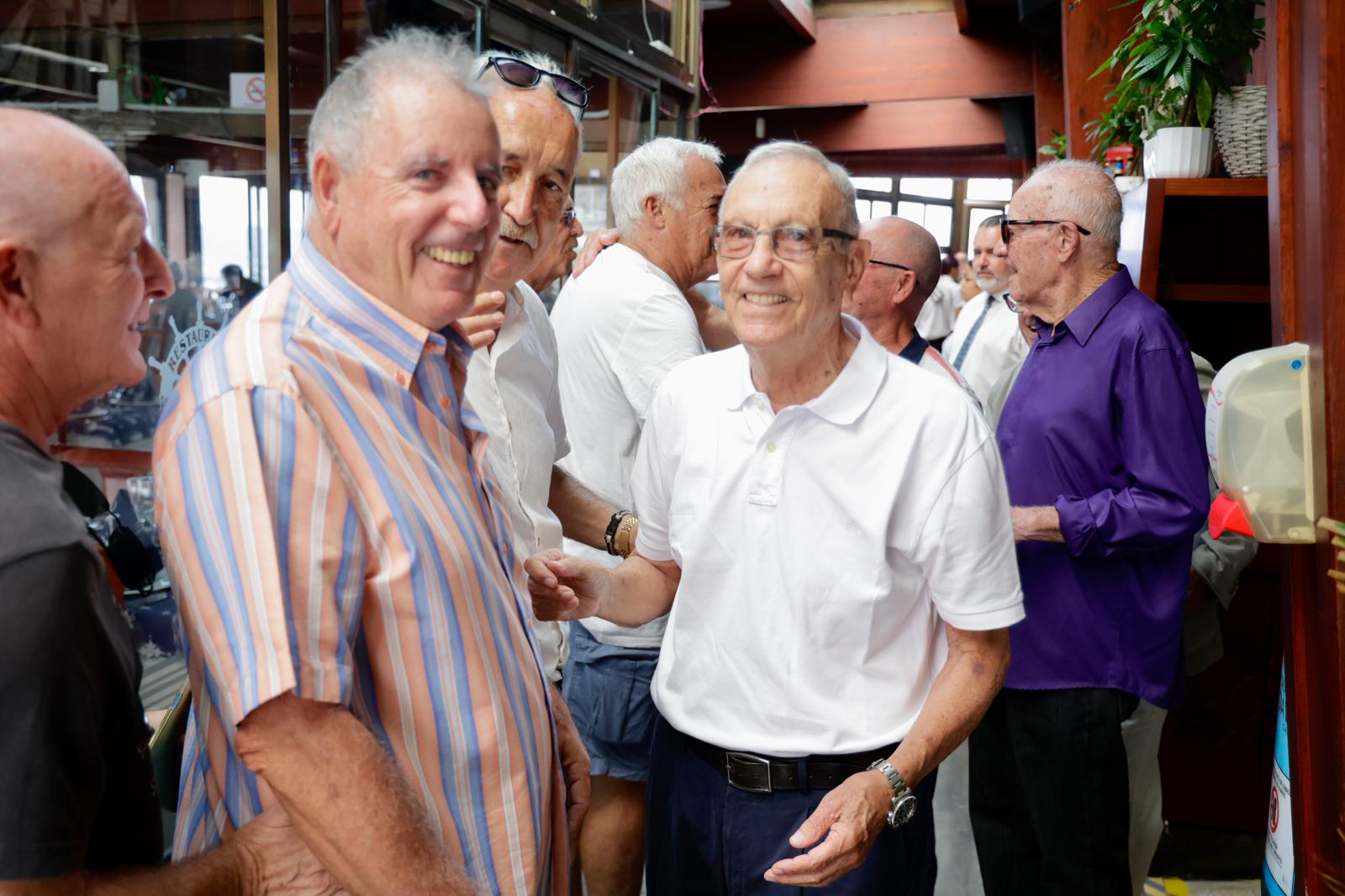 Emotivo almuerzo entre veteranos y antiguos dirigentes de filiales de la UD Las Palmas