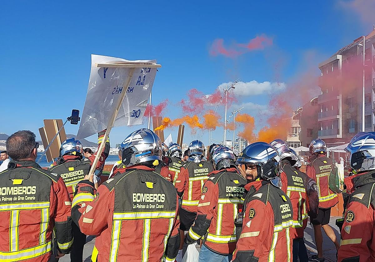 Manifestación &#039;Por la ciudad que merecemos&#039;, en imágenes