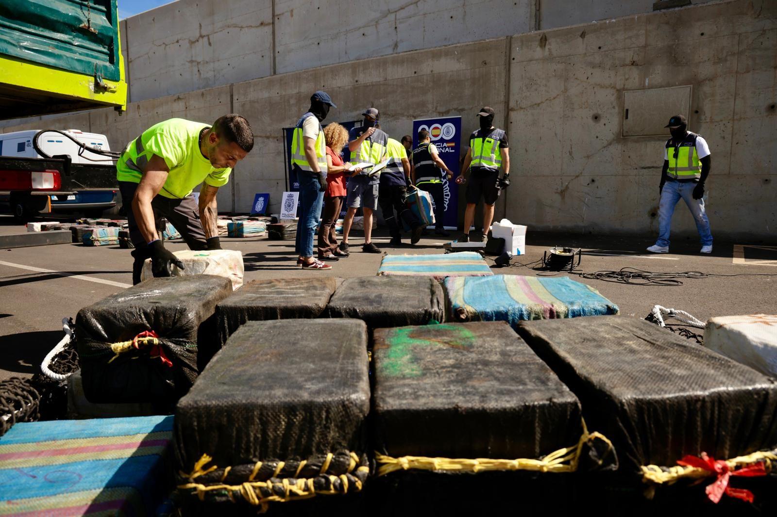 Así fue el desembarco de 4.000 kilos de cocaína en el puerto de Arinaga