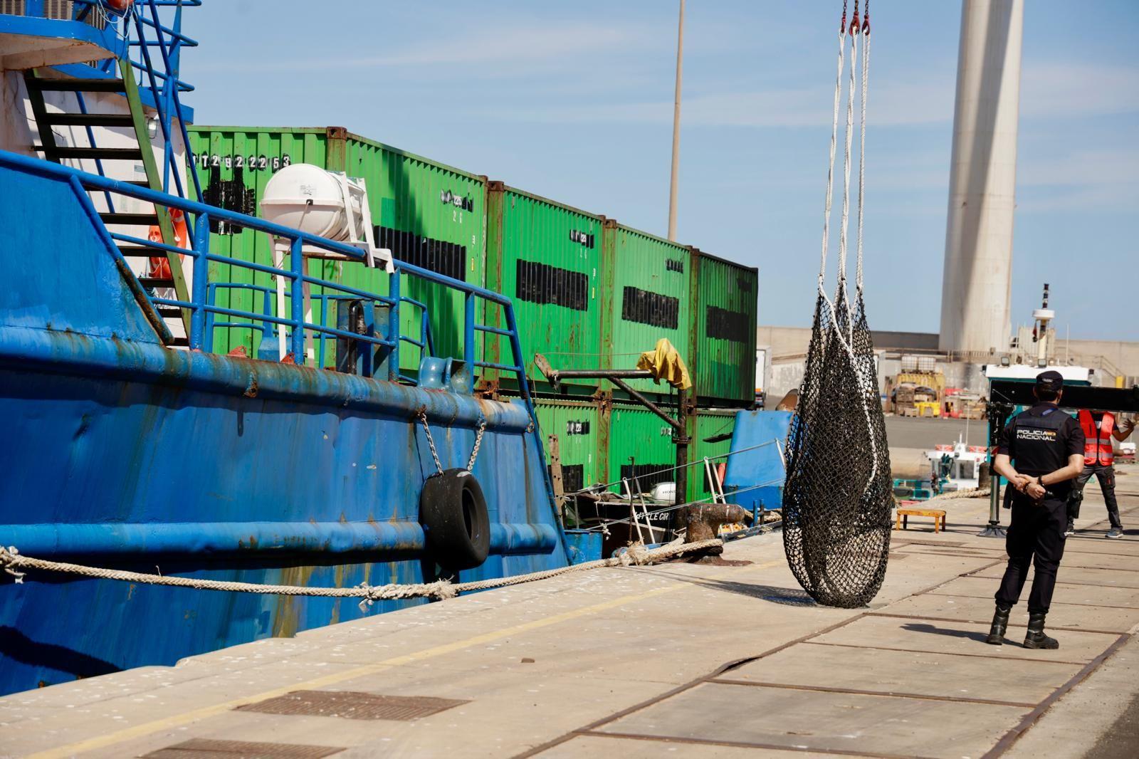 Así fue el desembarco de 4.000 kilos de cocaína en el puerto de Arinaga