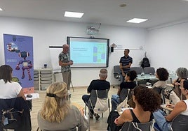 Los fisioterapeutas isleños copian a sus colegas suecos la exitosa fórmula de la receta deportiva