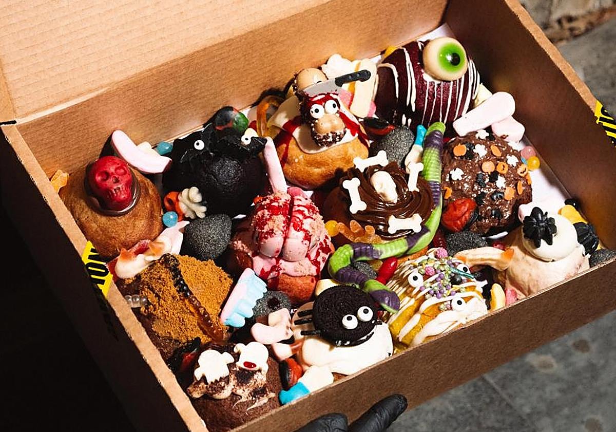 Imagen principal - La propuesta de Galletas y «tumbas» para Halloween de La Bastardería.