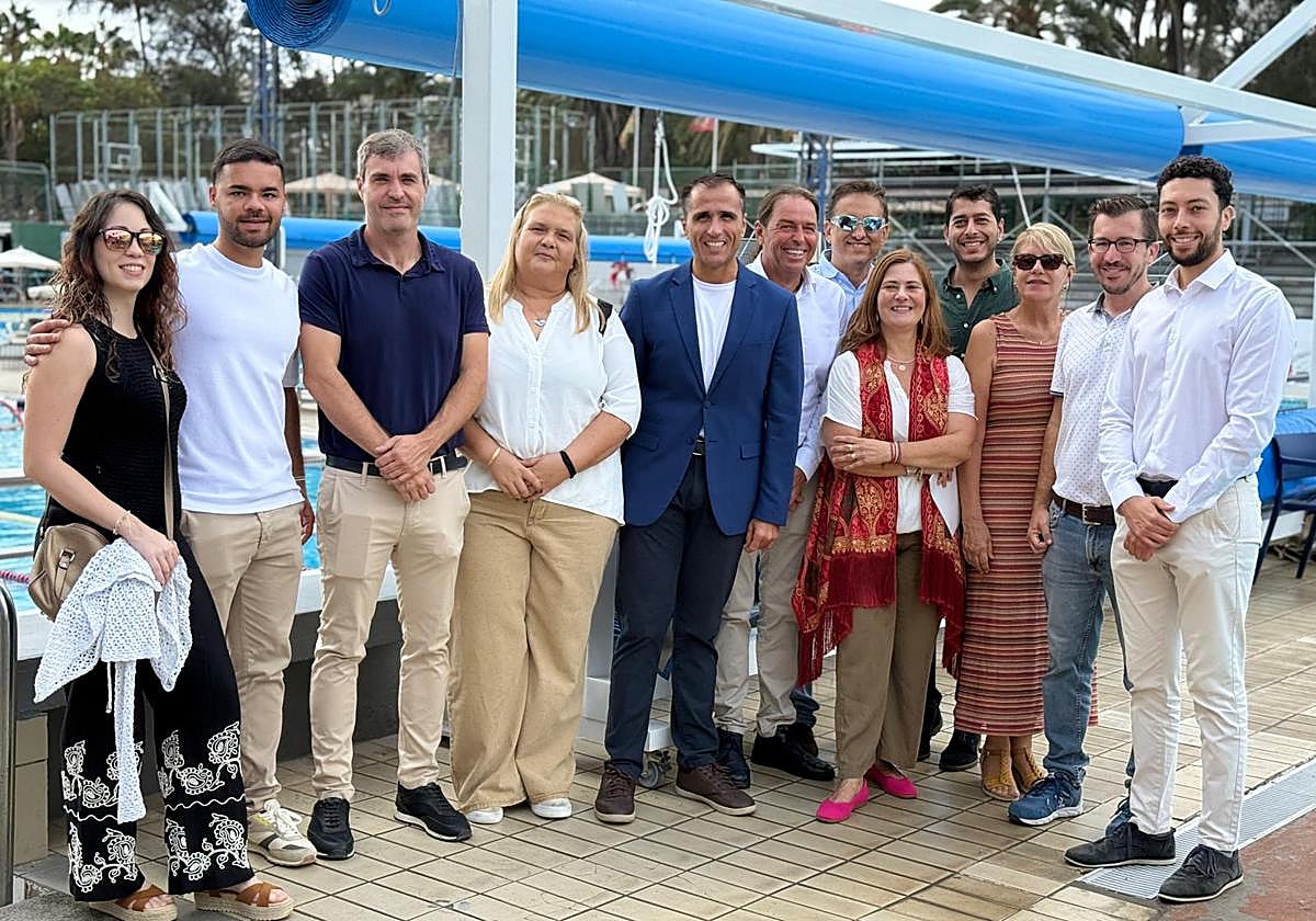 Deportes del Gobierno de Canarias culmina la ejecución de los Fondos Europeos de Eficiencia Energética en el Club Natación Metropole.